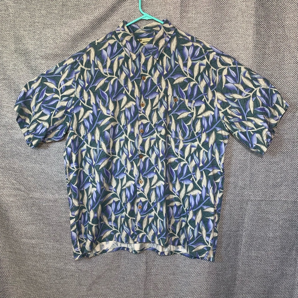 Havana cafe men’s Hawaiian silk shirt leaf print